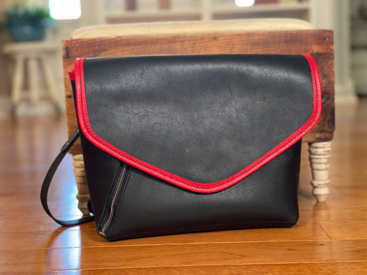 Annie Oakley Cross Body