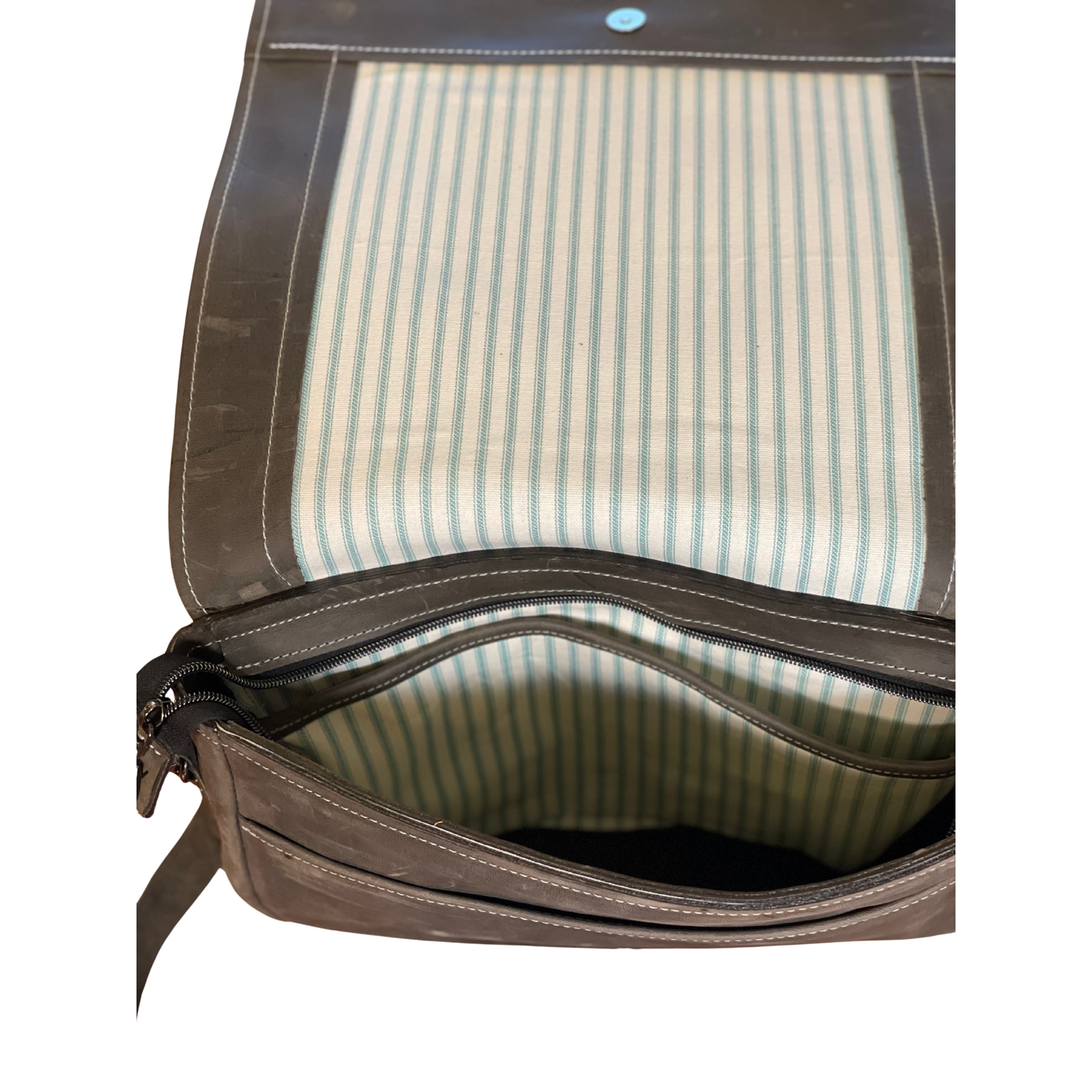 The KID Messenger Bag