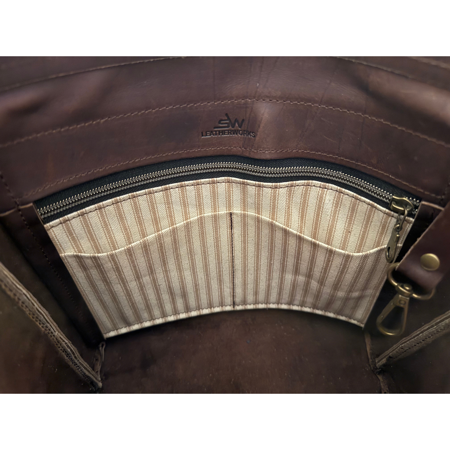 Latigo Trail Crossbody